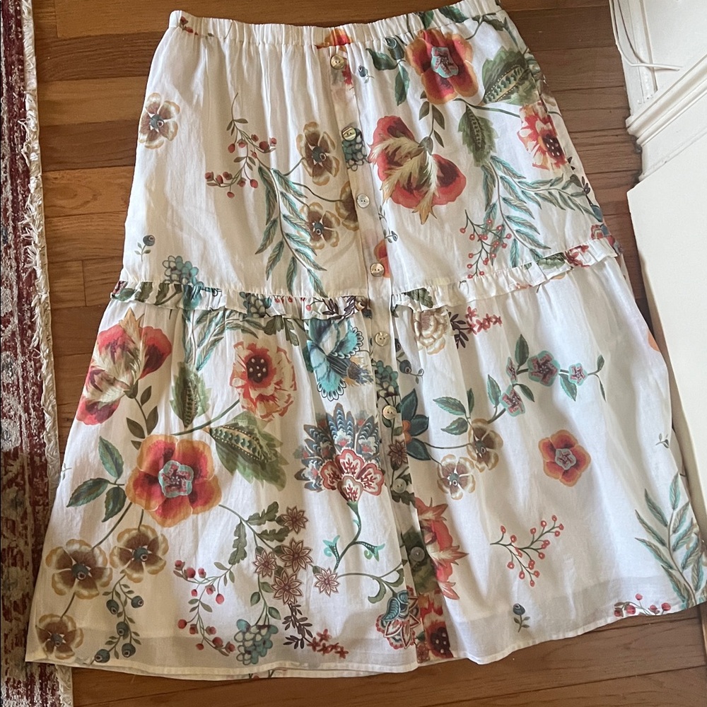 NWT Johnny Was Ecru Ardell tired ruffle skirt Size-L White/Multicolor Floral